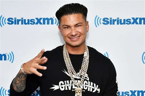 Pauly D Net Worth; How Rich is the American DJ and Tv Personality?